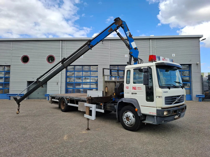 Volvo FL6-220 / HMF 910 / REMOTE / ONLY:493620 KM / AIRCO / FULL-AIR / MANUAL / EURO-3 / 2003 - Kamion sa dizalicom: slika 2 Volvo FL6-220 / HMF 910 / REMOTE / ONLY:493620 KM / AIRCO / FULL-AIR / MANUAL / EURO-3 / 2003 - Kamion sa dizalicom: slika 2
