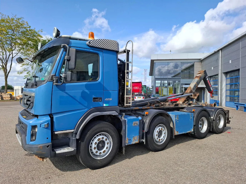 Volvo FMX 13-420 / 8X2 / HIAB 24 TON HOOK / VEB+ / ONLY:387622KM / AIRCO / AUTOMATIC / EURO-5 / 2011 - Kamion sa hidrauličnom kukom: slika 3 Volvo FMX 13-420 / 8X2 / HIAB 24 TON HOOK / VEB+ / ONLY:387622KM / AIRCO / AUTOMATIC / EURO-5 / 2011 - Kamion sa hidrauličnom kukom: slika 3