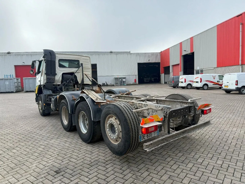 Volvo FMX 450 / ENGINE RUNNING / 8X4 / VEB / ONLY:260642 KM / PTO / LIFT+LENKACHSE / ALCOA / AUTOMATIC / EURO-6 / 2014 - Kamion sa golom šasijom i zatvorenom kabinom: slika 3 Volvo FMX 450 / ENGINE RUNNING / 8X4 / VEB / ONLY:260642 KM / PTO / LIFT+LENKACHSE / ALCOA / AUTOMATIC / EURO-6 / 2014 - Kamion sa golom šasijom i zatvorenom kabinom: slika 3