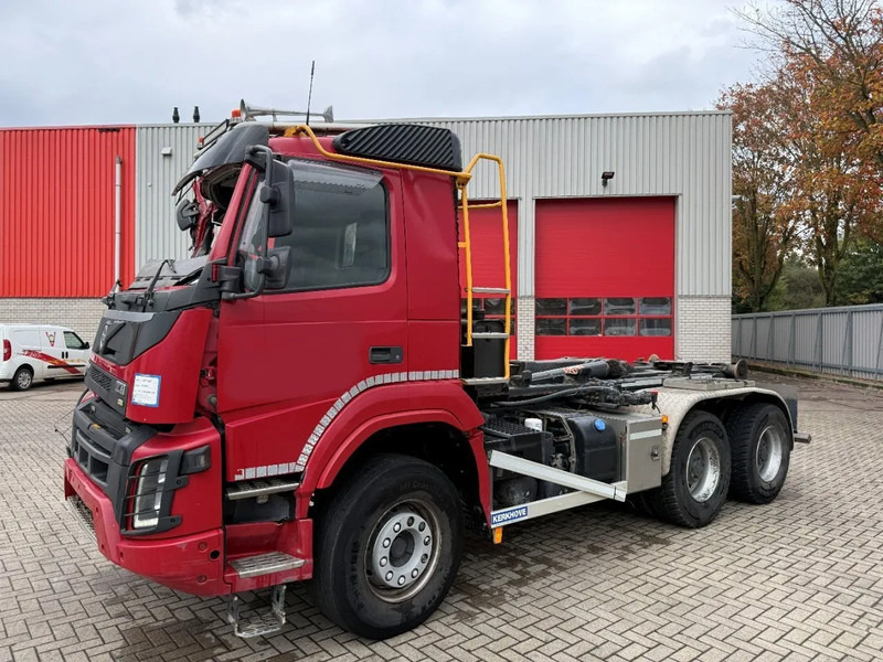 Volvo FMX4-500 / ENGINE RUNNING / VEB+ / 6X4 / BIG AXLE / AJK 20 TON HOOKLIFT / ONLY:276433 KM / AUTOMATIC / EURO-6 / 2020 - Kamion sa hidrauličnom kukom: slika 2 Volvo FMX4-500 / ENGINE RUNNING / VEB+ / 6X4 / BIG AXLE / AJK 20 TON HOOKLIFT / ONLY:276433 KM / AUTOMATIC / EURO-6 / 2020 - Kamion sa hidrauličnom kukom: slika 2