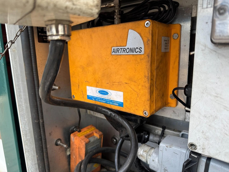 HAMMAR 151 S, Fully renovated, RC, 40 / 30 / 20 Ft - Poluprikolica za prevoz kontejnera/ Poluprikolica sa promenjivim sandukom: slika 5 HAMMAR 151 S, Fully renovated, RC, 40 / 30 / 20 Ft - Poluprikolica za prevoz kontejnera/ Poluprikolica sa promenjivim sandukom: slika 5