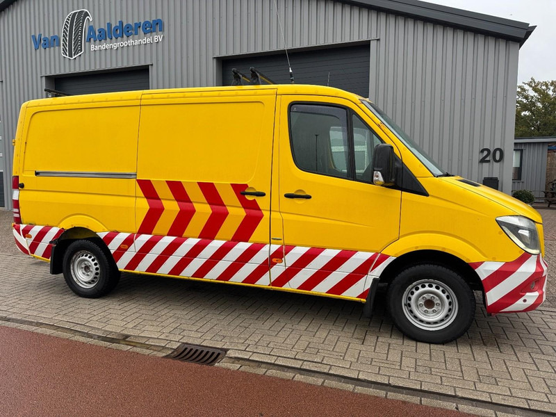 Mercedes-Benz 319 L2/H1 BF3 Begleit-/Convooi-/Begleiding-/Camper - Furgon: slika 2 Mercedes-Benz 319 L2/H1 BF3 Begleit-/Convooi-/Begleiding-/Camper - Furgon: slika 2