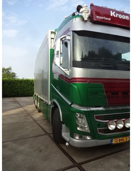 Volvo FH460 Loglift 125Z Crane Alu.Box ( Kran Kraan Grua ) - Kamion sa dizalicom: slika 5 Volvo FH460 Loglift 125Z Crane Alu.Box ( Kran Kraan Grua ) - Kamion sa dizalicom: slika 5