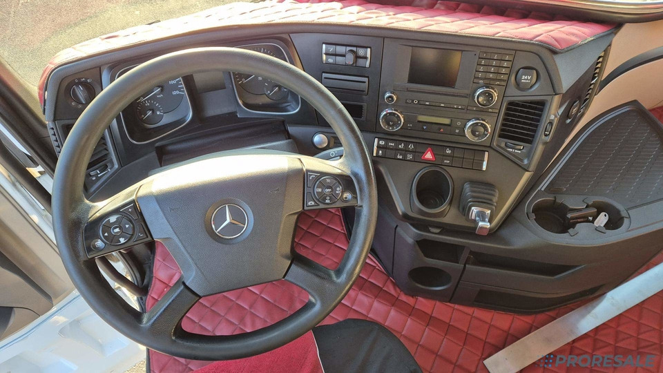 MERCEDES-BENZ ACTROS 2546 L 6X2 EURO 6 - pro přepravu BDF - Kamion za prevoz kontejnera/ Kamion sa promenjivim sandukom: slika 4 MERCEDES-BENZ ACTROS 2546 L 6X2 EURO 6 - pro přepravu BDF - Kamion za prevoz kontejnera/ Kamion sa promenjivim sandukom: slika 4
