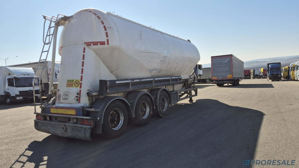 OSTATNÍ FELDBINDER EUT 40.3 SILOCISTERNA - 2 komory - 40 m3 - Silo cisterna: slika 3 OSTATNÍ FELDBINDER EUT 40.3 SILOCISTERNA - 2 komory - 40 m3 - Silo cisterna: slika 3