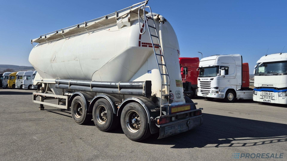 OSTATNÍ FELDBINDER EUT 40.3 SILOCISTERNA - 2 komory - 40 m3 - Silo cisterna: slika 4 OSTATNÍ FELDBINDER EUT 40.3 SILOCISTERNA - 2 komory - 40 m3 - Silo cisterna: slika 4