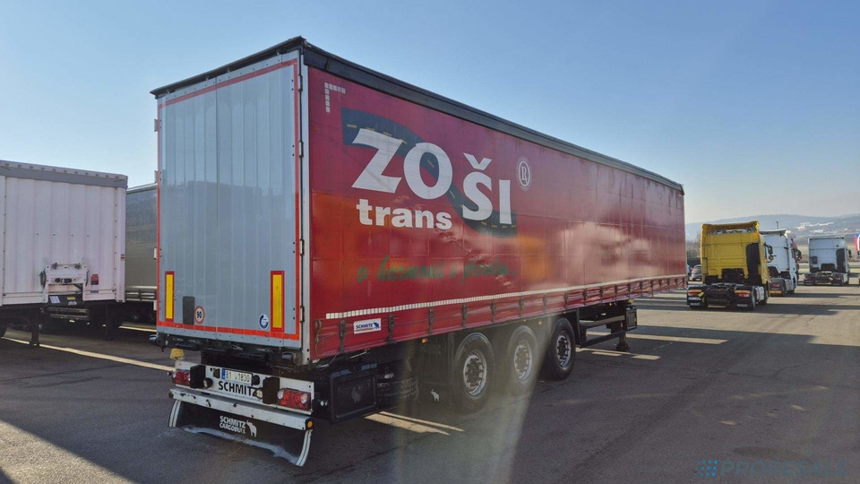 SCHMITZ CARGOBULL SCS 24/L - 13.62 - MULDA na přepravu svitků - Poluprikolica sa ceradom: slika 3 SCHMITZ CARGOBULL SCS 24/L - 13.62 - MULDA na přepravu svitků - Poluprikolica sa ceradom: slika 3