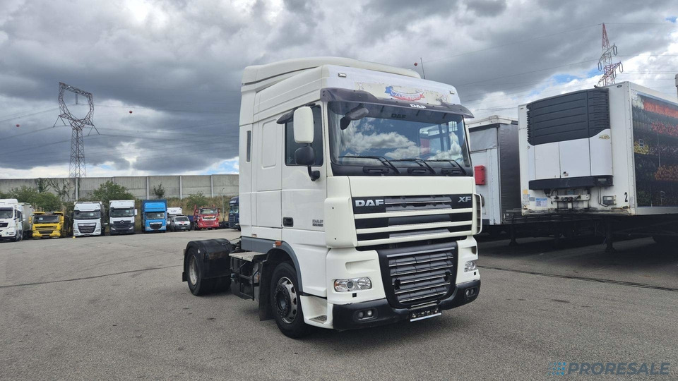 DAF FT XF 105.460 SC EURO 5/EEV - Tegljač: slika 1 DAF FT XF 105.460 SC EURO 5/EEV - Tegljač: slika 1