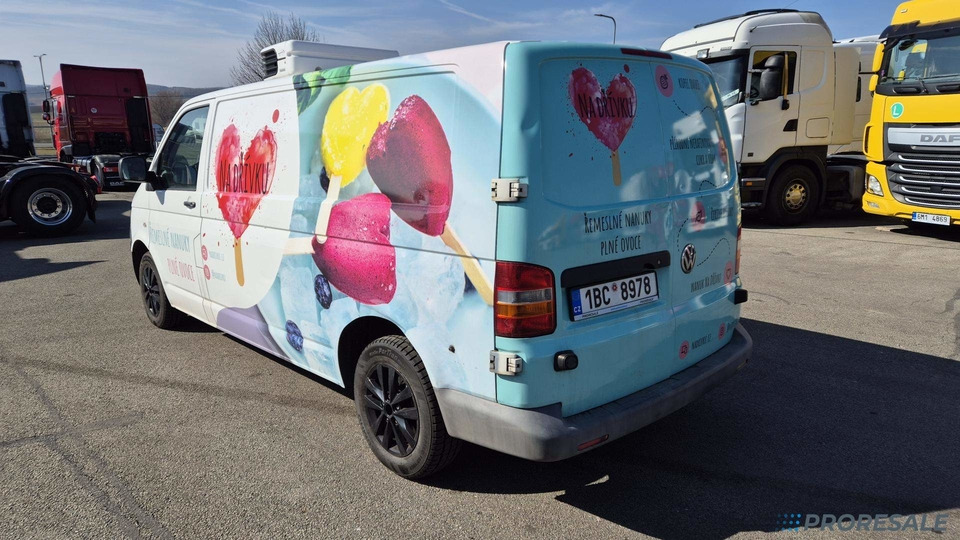 VOLKSWAGEN TRANSPORTER 2.5 TDi - nová mrazírenská vestavba + CARRIER XARIOS 230/12 V - vadný motor - Dostavno vozilo hladnjača: slika 4 VOLKSWAGEN TRANSPORTER 2.5 TDi - nová mrazírenská vestavba + CARRIER XARIOS 230/12 V - vadný motor - Dostavno vozilo hladnjača: slika 4