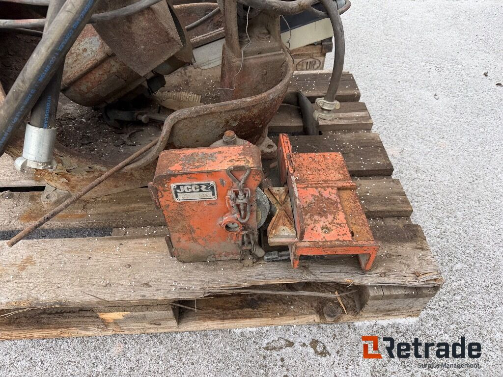 2 Slipmaskiner för mejselstål till bergborrmaskin - Građevinska oprema: slika 5 2 Slipmaskiner för mejselstål till bergborrmaskin - Građevinska oprema: slika 5