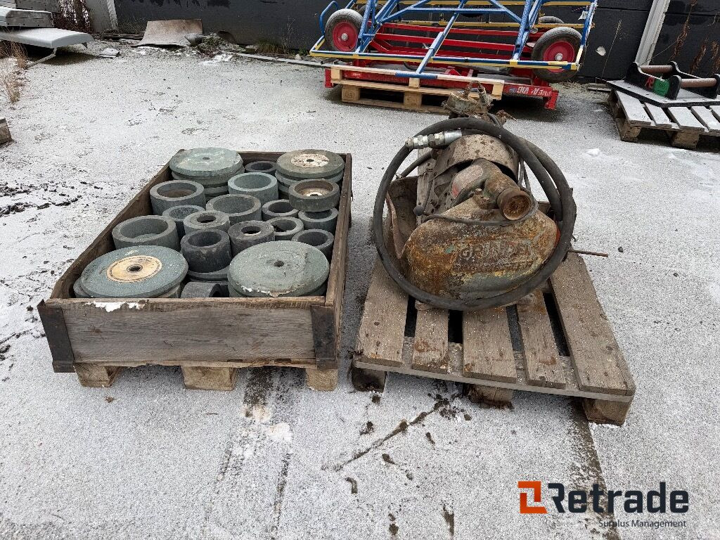 2 Slipmaskiner för mejselstål till bergborrmaskin - Građevinska oprema: slika 1 2 Slipmaskiner för mejselstål till bergborrmaskin - Građevinska oprema: slika 1