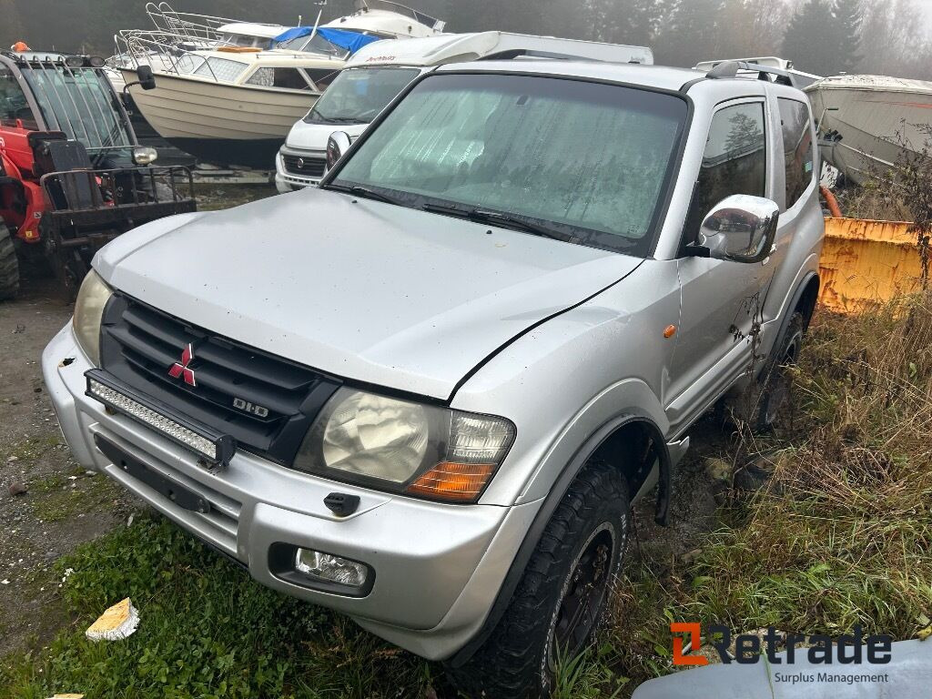 2000 Personbil MITSUBISHI PAJERO GLS 8 (Rep objekt) - Automobil: slika 1 2000 Personbil MITSUBISHI PAJERO GLS 8 (Rep objekt) - Automobil: slika 1