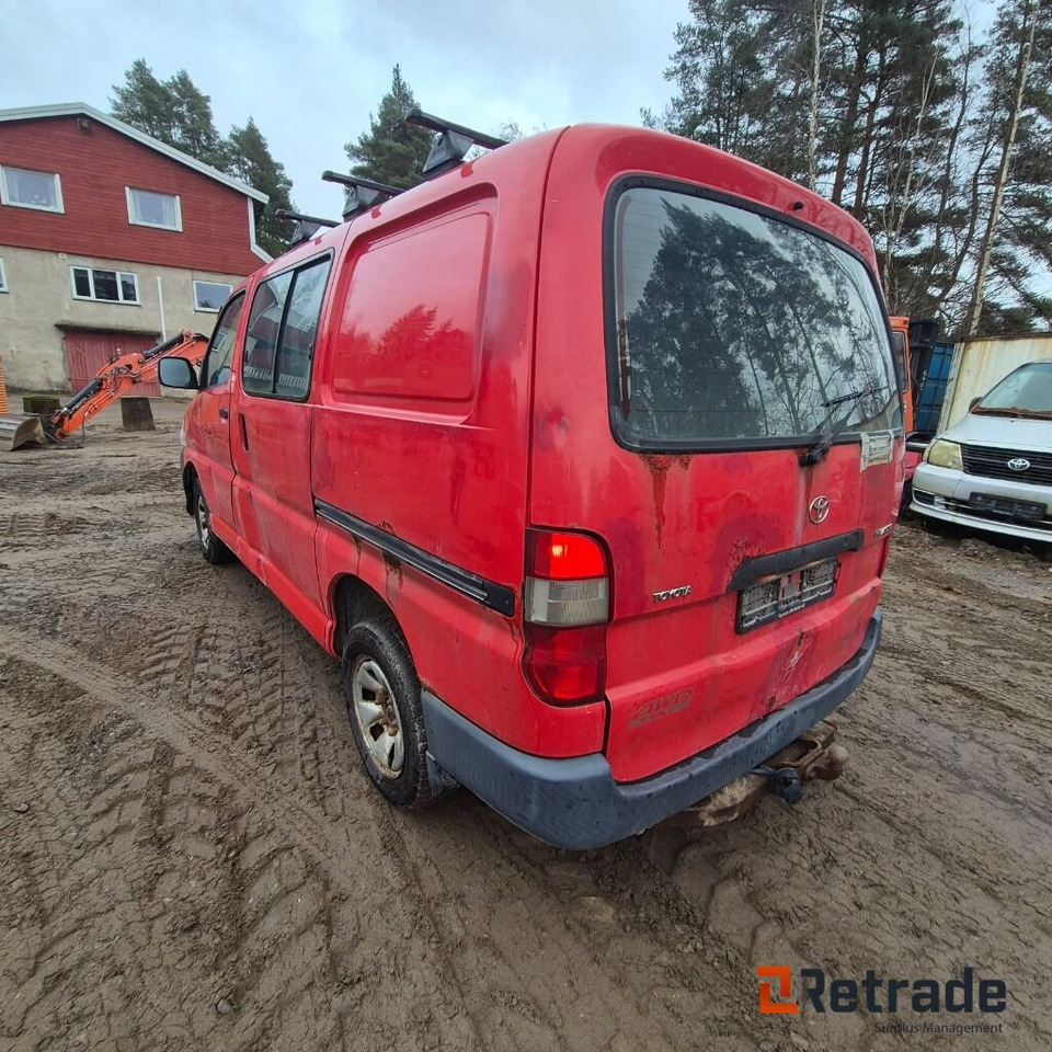 2007mod.TOYOTA HIACE 4WD - Automobil: slika 2 2007mod.TOYOTA HIACE 4WD - Automobil: slika 2