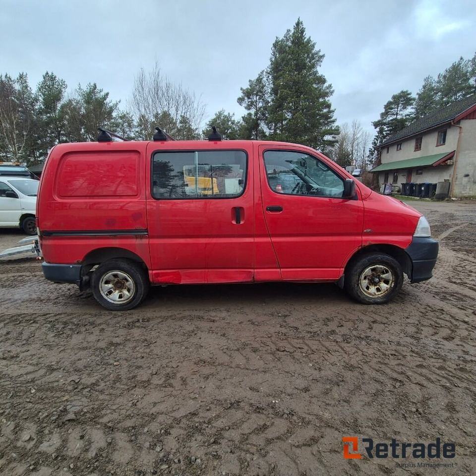 2007mod.TOYOTA HIACE 4WD - Automobil: slika 5 2007mod.TOYOTA HIACE 4WD - Automobil: slika 5