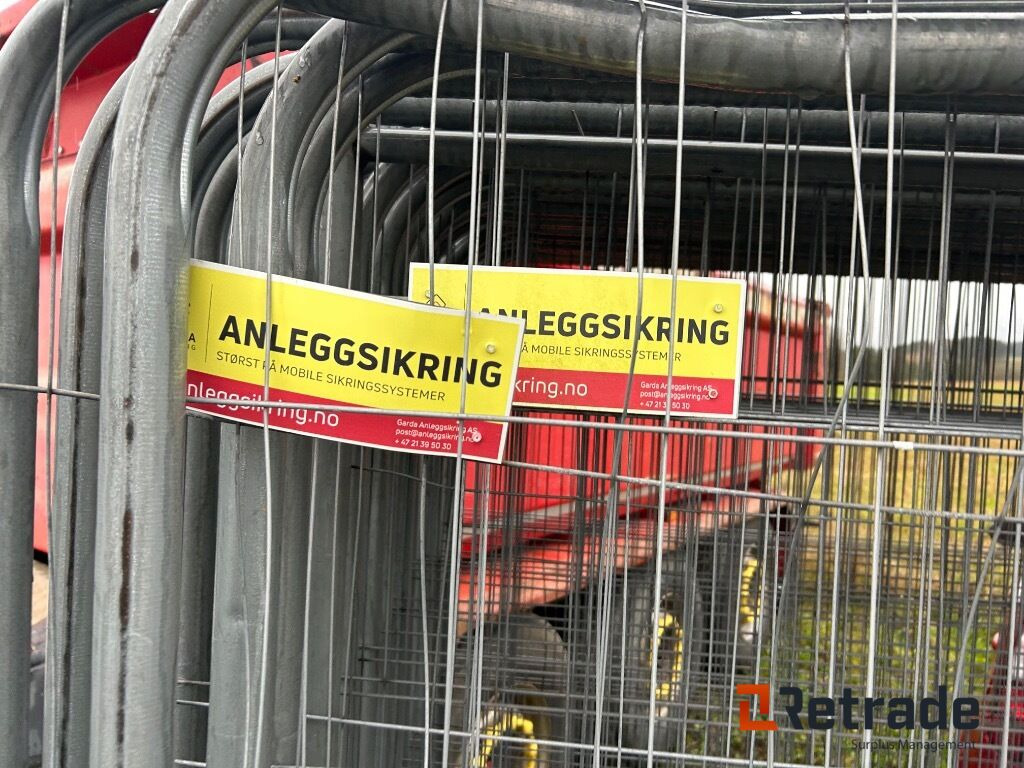 30 stk Bygg gjerder komplett - Građevinska oprema: slika 4 30 stk Bygg gjerder komplett - Građevinska oprema: slika 4