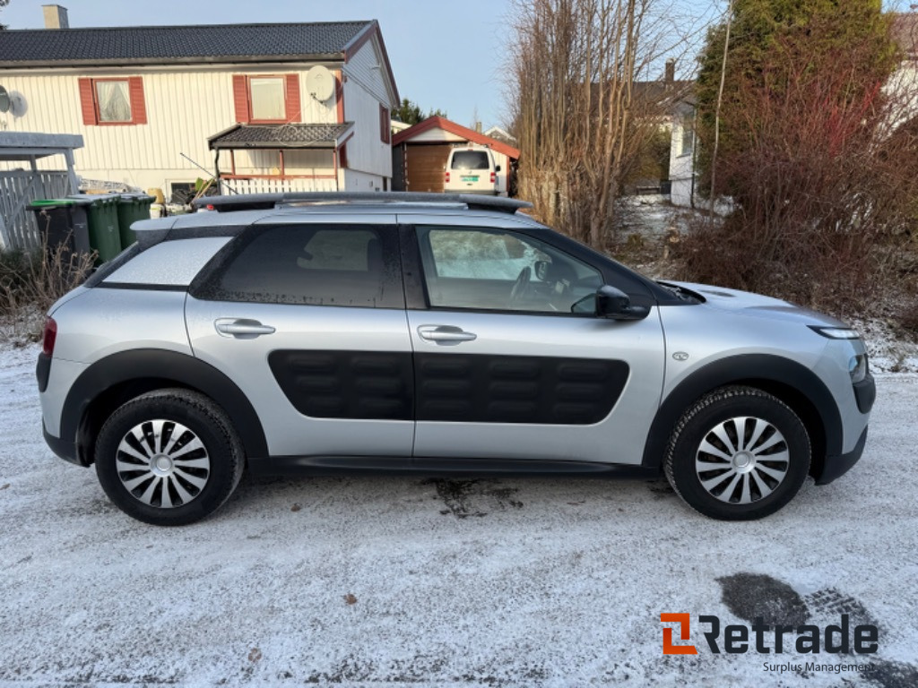 CITROEN C4 CACTUS EU godkjent i 2 år - Automobil: slika 4 CITROEN C4 CACTUS EU godkjent i 2 år - Automobil: slika 4