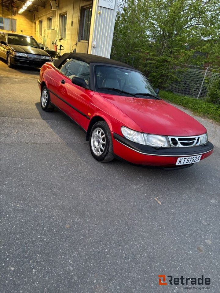 Car SAAB 900 S Cabriolet - Automobil: slika 1 Car SAAB 900 S Cabriolet - Automobil: slika 1