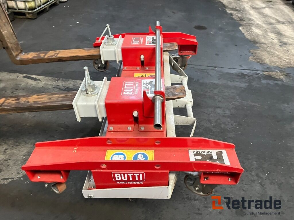 Forskelligt udstyr BUTTI Magnet til opsamling af jernspåner. - Industrijska oprema: slika 3 Forskelligt udstyr BUTTI Magnet til opsamling af jernspåner. - Industrijska oprema: slika 3