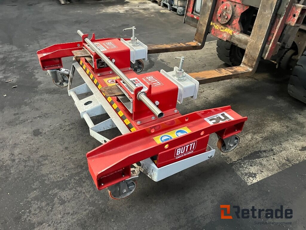 Forskelligt udstyr BUTTI Magnet til opsamling af jernspåner. - Industrijska oprema: slika 1 Forskelligt udstyr BUTTI Magnet til opsamling af jernspåner. - Industrijska oprema: slika 1