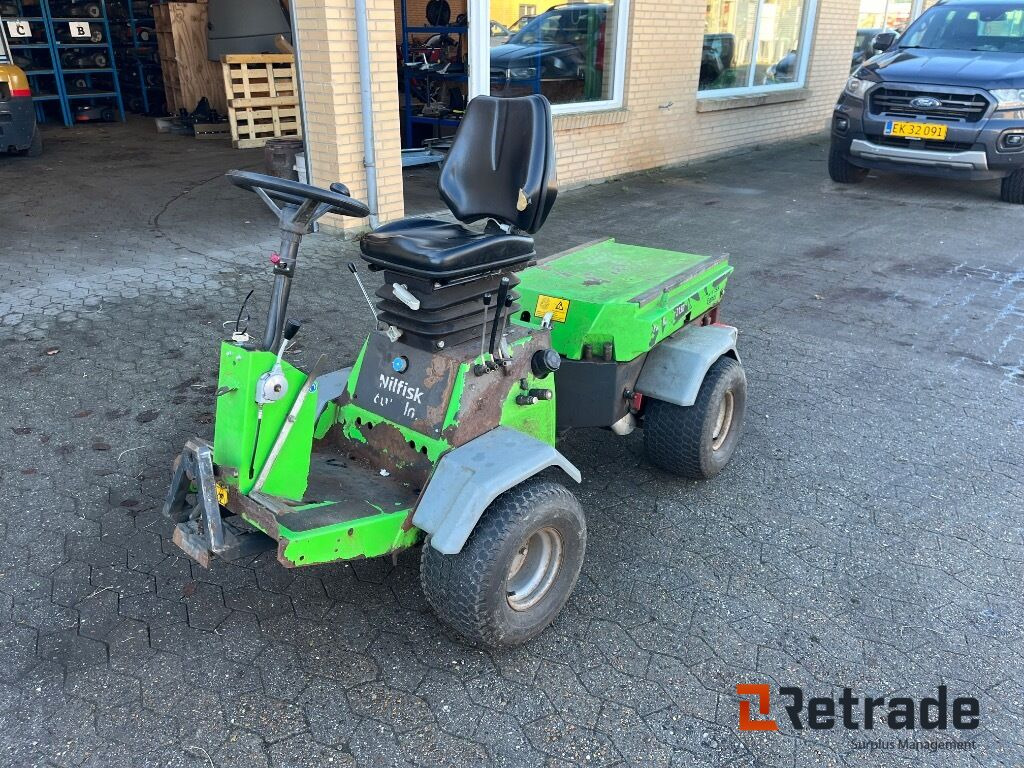 Redskabsbærer EGHOLM 2150 Redskabsbærer - Korisno/ Posebno vozilo: slika 1 Redskabsbærer EGHOLM 2150 Redskabsbærer - Korisno/ Posebno vozilo: slika 1