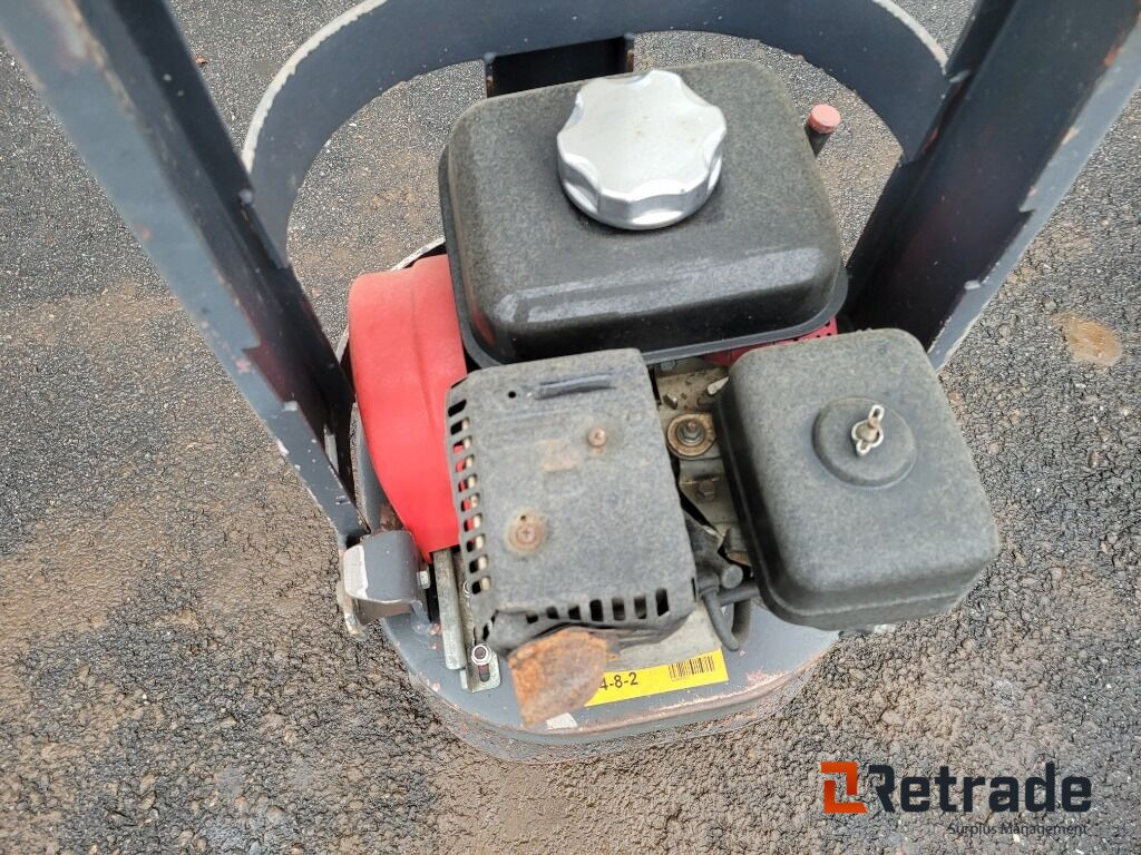 Markvibrator Rundpadda Swepac FR85 - Građevinska oprema: slika 5 Markvibrator Rundpadda Swepac FR85 - Građevinska oprema: slika 5