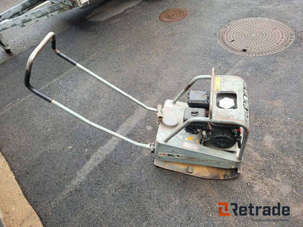 Markvibrator vibroplatta Swepac F90A - Građevinska oprema: slika 4 Markvibrator vibroplatta Swepac F90A - Građevinska oprema: slika 4