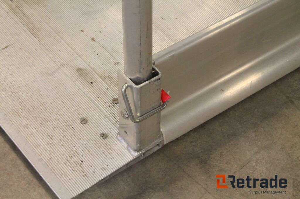Metalmec Aluminium landgang m/sammenleggbart rekkverk - Skladišna oprema: slika 4 Metalmec Aluminium landgang m/sammenleggbart rekkverk - Skladišna oprema: slika 4