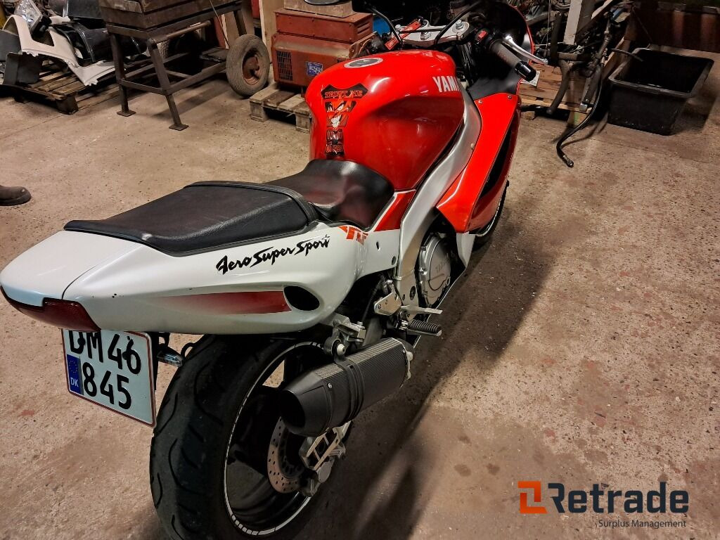 Motorcykel Yamaha Yzf Thunderrace 1000R - Motocikl: slika 3 Motorcykel Yamaha Yzf Thunderrace 1000R - Motocikl: slika 3