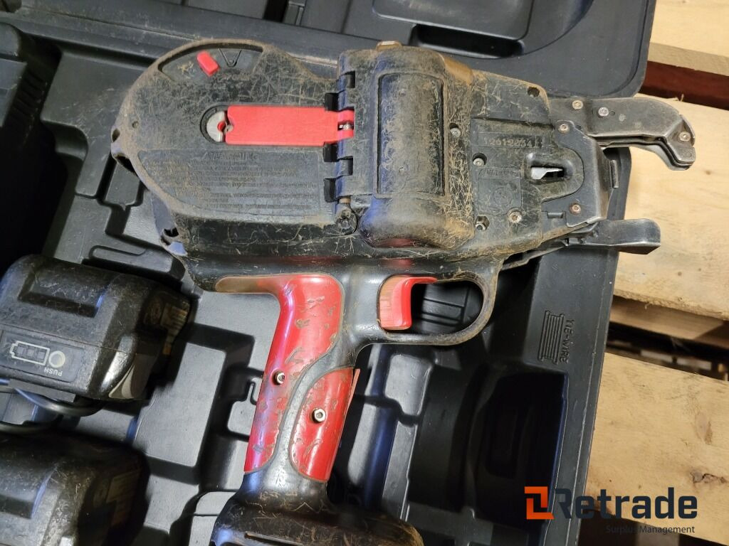 Najmaskin MAX RB398 - Građevinska oprema: slika 4 Najmaskin MAX RB398 - Građevinska oprema: slika 4