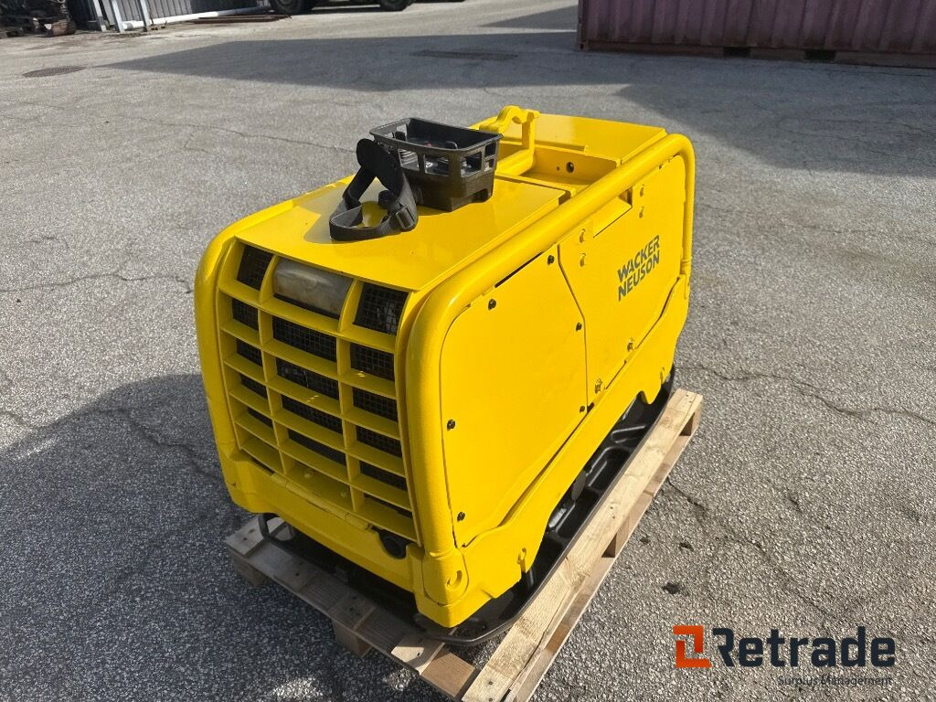 Pladevibrator Wacker Neuson Dpu80 R Remote - Građevinska oprema: slika 3 Pladevibrator Wacker Neuson Dpu80 R Remote - Građevinska oprema: slika 3