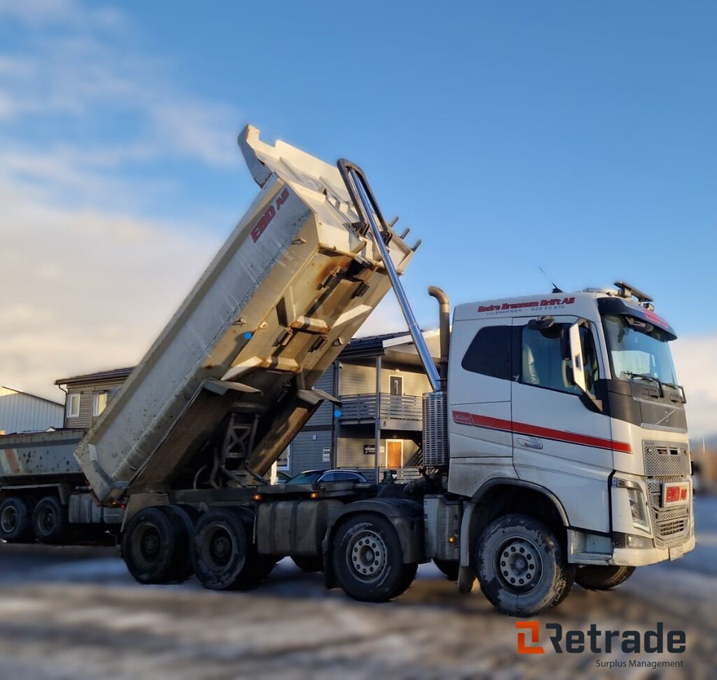 Robust og klar tippbil – Volvo FH16 650 8x4 med tipp og hengeropplegg - Istovarivač: slika 3 Robust og klar tippbil – Volvo FH16 650 8x4 med tipp og hengeropplegg - Istovarivač: slika 3