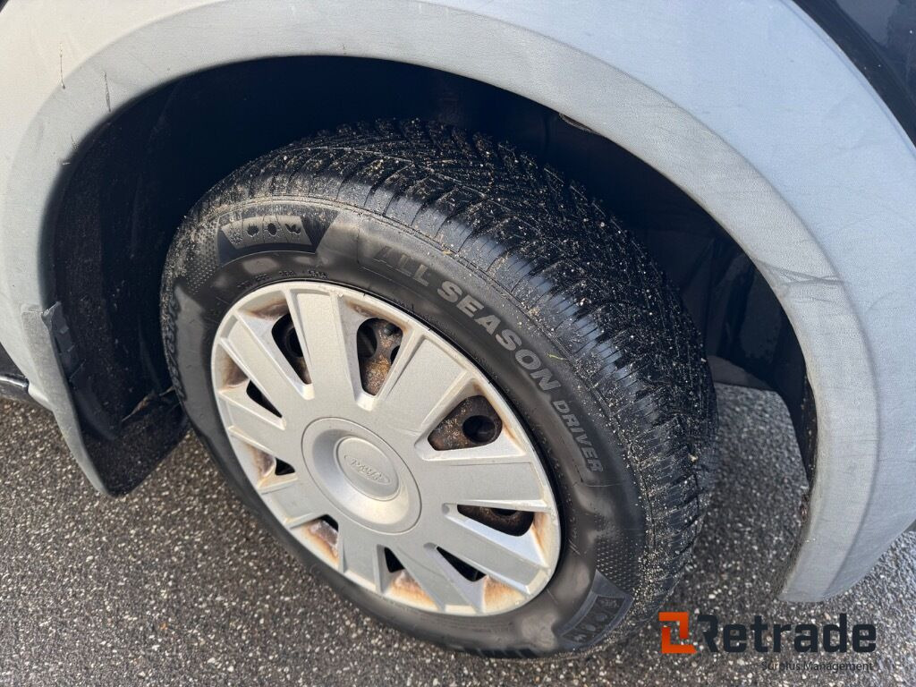 Automobil Varevogn FORD TRANSIT CONNECT 230 L 1,8 TDCI: slika 14