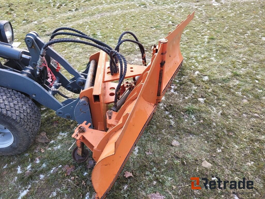 Vikplog med Trima fäste 240 cm - Raonik za sneg: slika 4 Vikplog med Trima fäste 240 cm - Raonik za sneg: slika 4