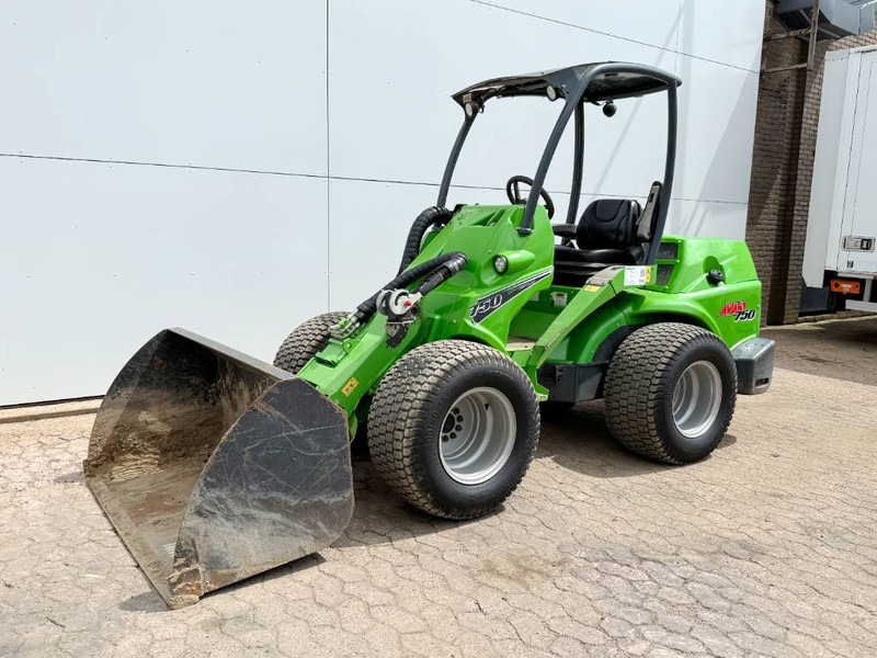 Avant M750 Opti Drive - Bucket + Jib / Telescopic Boom - Teleskopski utovarivač na točkovima: slika 3 Avant M750 Opti Drive - Bucket + Jib / Telescopic Boom - Teleskopski utovarivač na točkovima: slika 3