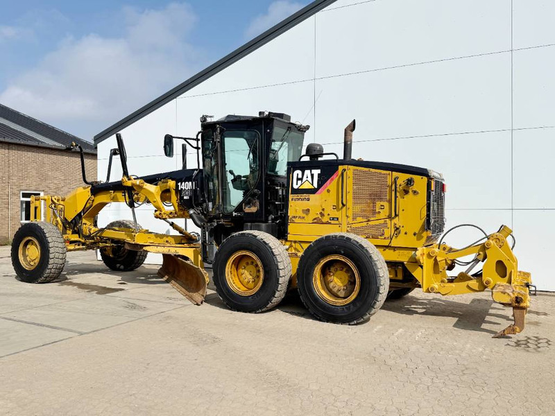 Cat 140M AWD 6x6 VHP Plus - Snowblade/ Ripper - Grejder: slika 2 Cat 140M AWD 6x6 VHP Plus - Snowblade/ Ripper - Grejder: slika 2