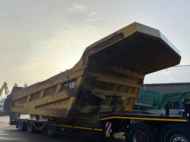 Kiper sa krutom šasijom/ Kiper za kamen Cat 777G - Dumper Bucket / Body / Bed: slika 7