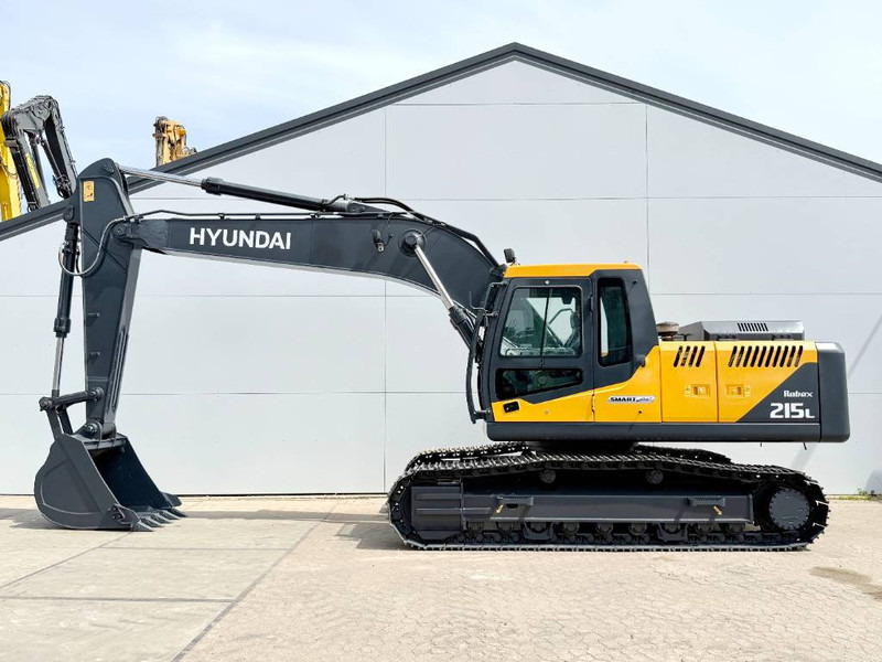 Hyundai R215L Smart Plus *2025 Model* - New / Unused - Bager guseničar: slika 1 Hyundai R215L Smart Plus *2025 Model* - New / Unused - Bager guseničar: slika 1