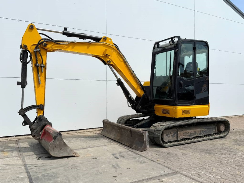 JCB 48Z-1 - Hammer Lines / Quick Coupler - Mini bager: slika 2 JCB 48Z-1 - Hammer Lines / Quick Coupler - Mini bager: slika 2