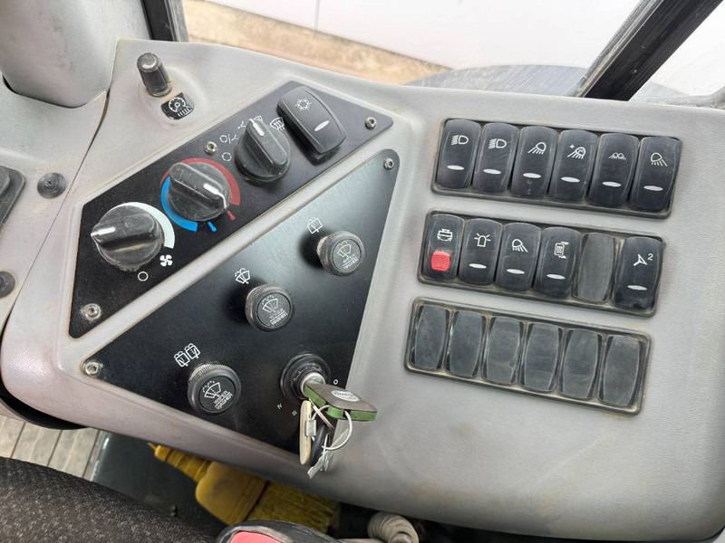 Grejder Volvo G960C - 4.88m Blade / EPA Certified / Camera: slika 10