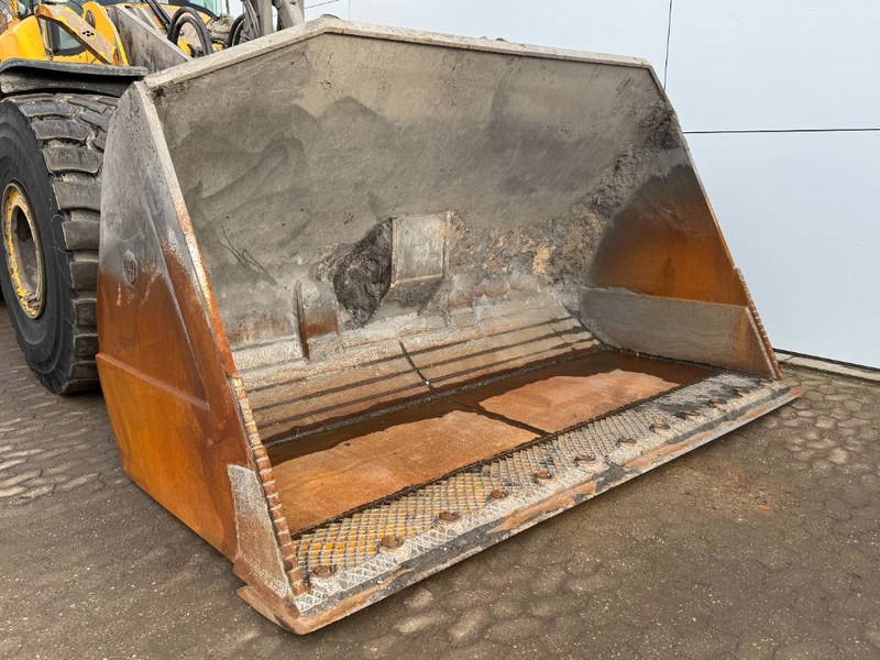 Utovarivač točkaš Volvo L220H - Dutch Machine / CDC Steering: slika 14 Utovarivač točkaš Volvo L220H - Dutch Machine / CDC Steering: slika 14