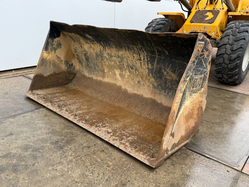 Utovarivač točkaš Volvo L35G - German Machine / Bucket + Forks!: slika 13
