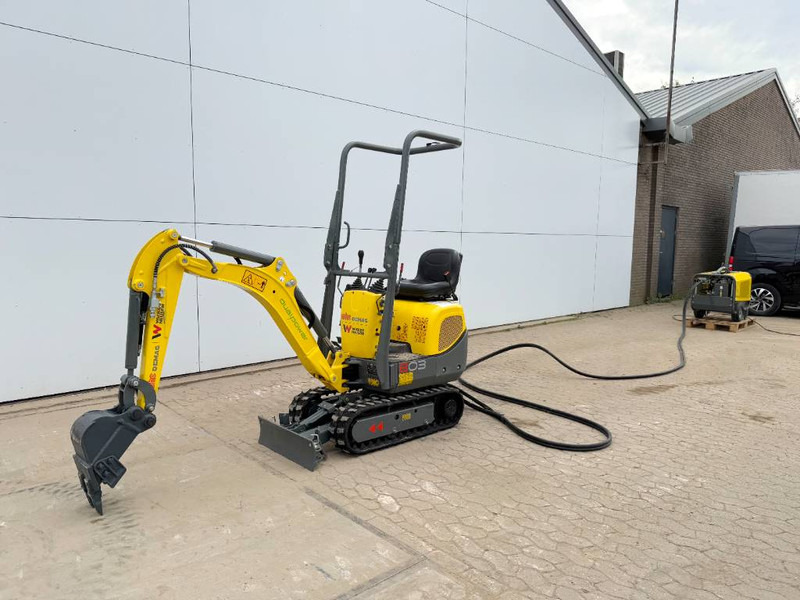WACKER NEUSON 803 Dual Power - New / Unused / Hydr Undercarriage - Mini bager: slika 3 WACKER NEUSON 803 Dual Power - New / Unused / Hydr Undercarriage - Mini bager: slika 3