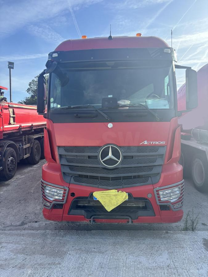Mercedes Arocs 1846 - Istovarivač: slika 1 Mercedes Arocs 1846 - Istovarivač: slika 1