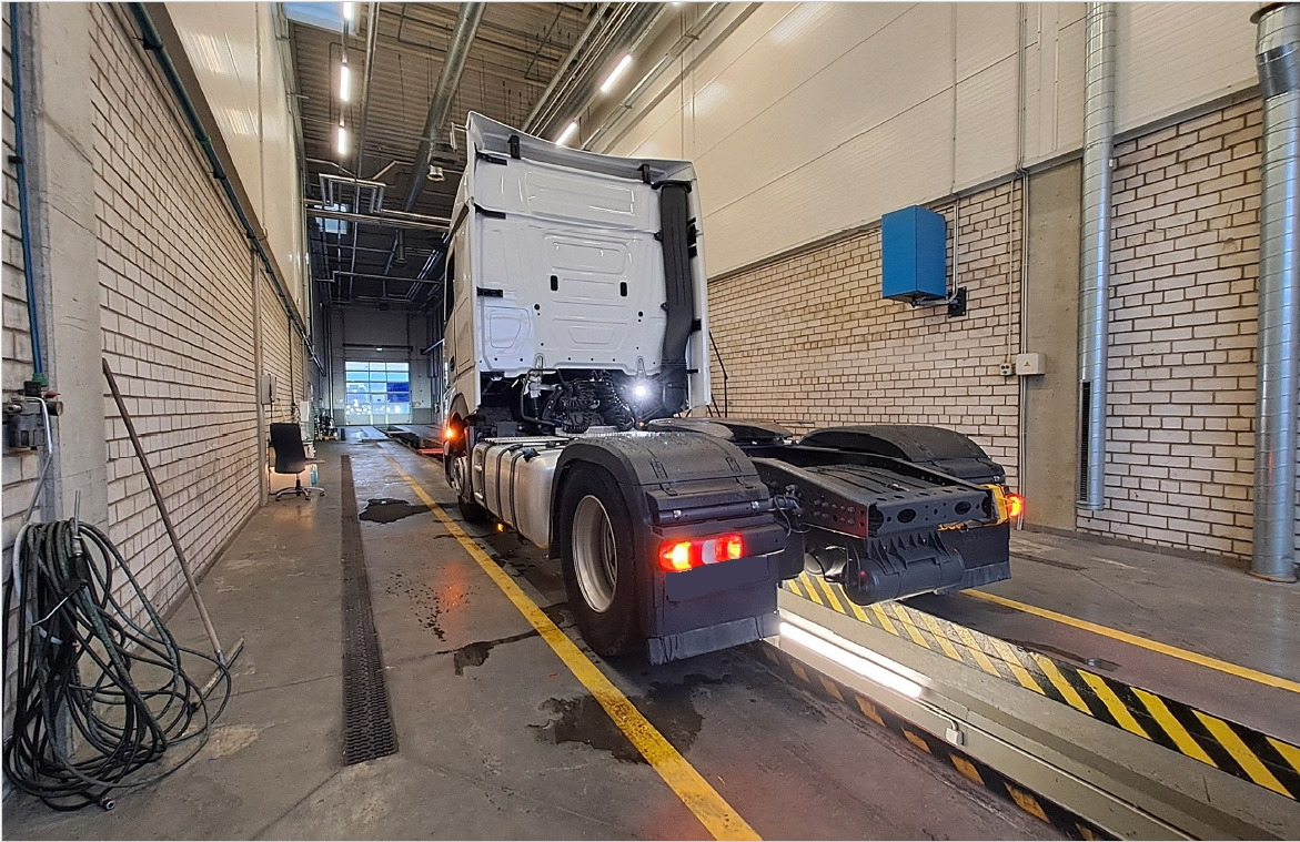 MERCDEDES BENZ ACTROS L - Tegljač: slika 4 MERCDEDES BENZ ACTROS L - Tegljač: slika 4