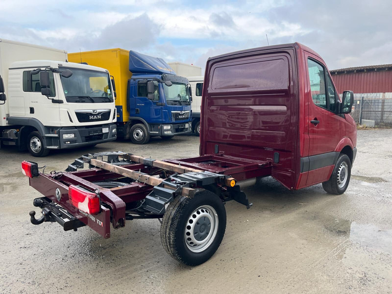 Volkswagen Crafter Fahrgestell 4x2 Euro 5 AHK (6) - Dostavno vozilo: slika 5 Volkswagen Crafter Fahrgestell 4x2 Euro 5 AHK (6) - Dostavno vozilo: slika 5
