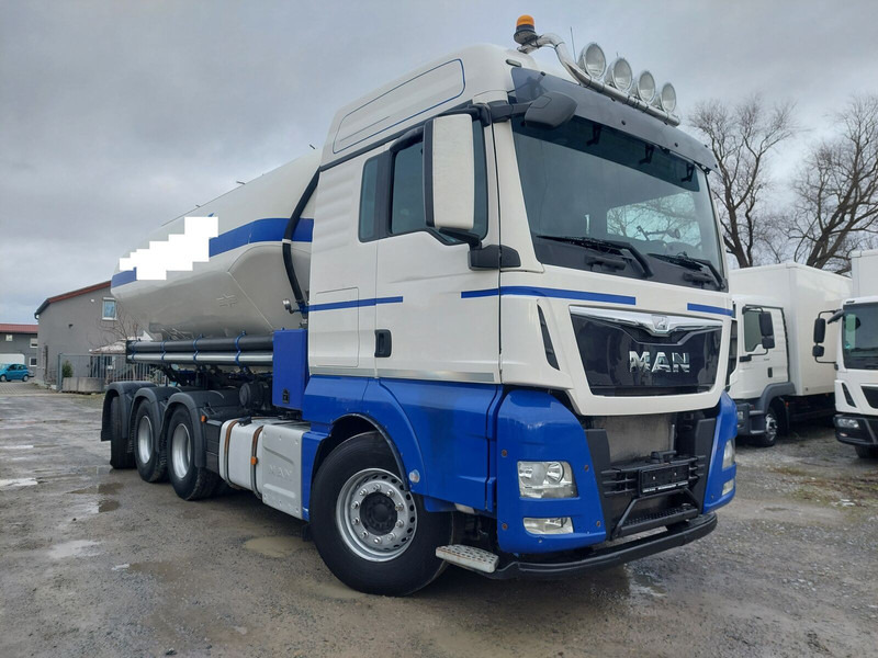 MAN TGX 35.440 Silo Euro 6 8x4 Lift+Lenk Klima (5) - Kamion: slika 3 MAN TGX 35.440 Silo Euro 6 8x4 Lift+Lenk Klima (5) - Kamion: slika 3