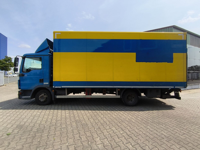 MAN TGL 7.180 8.180 - Kamion sa zatvorenim sandukom: slika 4 MAN TGL 7.180 8.180 - Kamion sa zatvorenim sandukom: slika 4