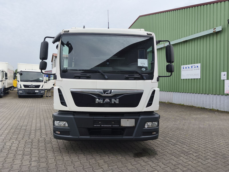 MAN TGL 8.190 gFH Koffer LBW AHK Euro 6 4x2 (14) - Kamion sa zatvorenim sandukom: slika 3 MAN TGL 8.190 gFH Koffer LBW AHK Euro 6 4x2 (14) - Kamion sa zatvorenim sandukom: slika 3