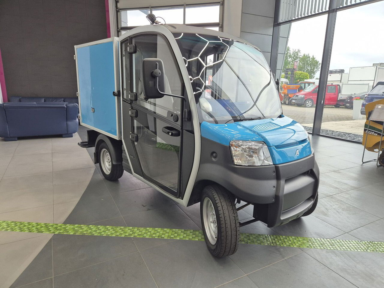 Diversen Garia Utility / Electric / Mini Delivery VAN / UP TO 45 KM H / B - Furgon, Električno dostavno vozilo: slika 4 Diversen Garia Utility / Electric / Mini Delivery VAN / UP TO 45 KM H / B - Furgon, Električno dostavno vozilo: slika 4