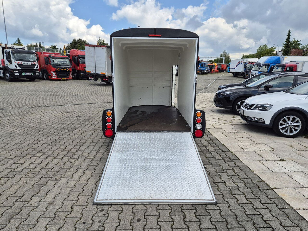 Prikolica za konje Humbaur Rexus 2000 / FOR Transporting 2 Horses, Ponies ANDBreedin Humbaur Rexus 2000 / FOR Transporting 2 Horses, Ponies ANDBreedin: slika 17